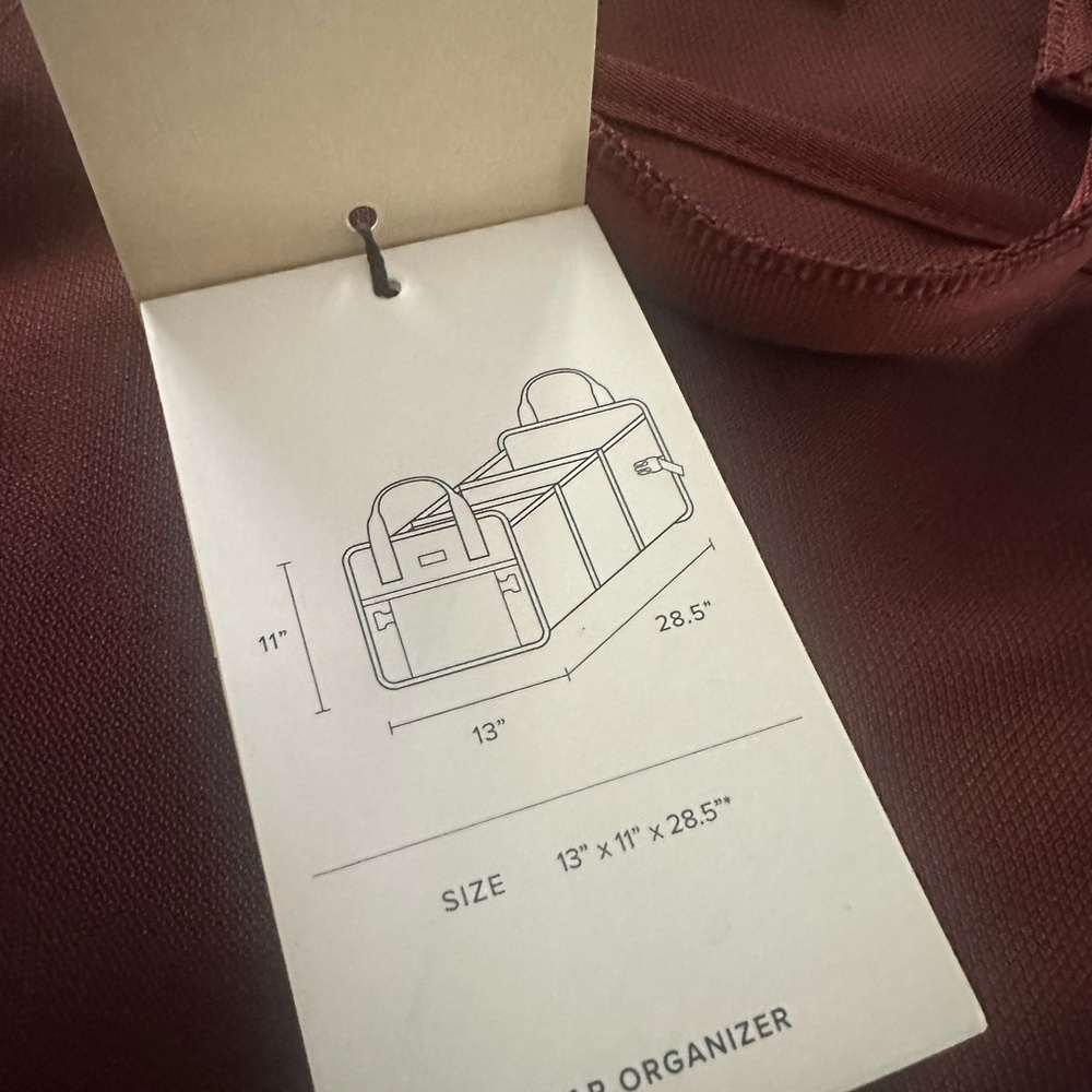 Calpak Maroon Car Organizer - Picture 6 of 6